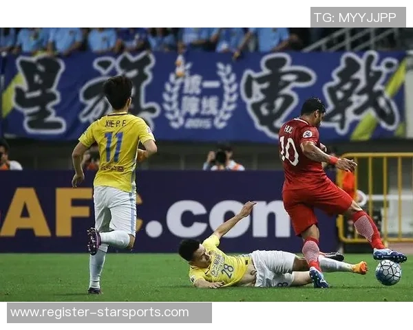 深入分析深圳羽毛球队边路渗透战术的特点与应用策略