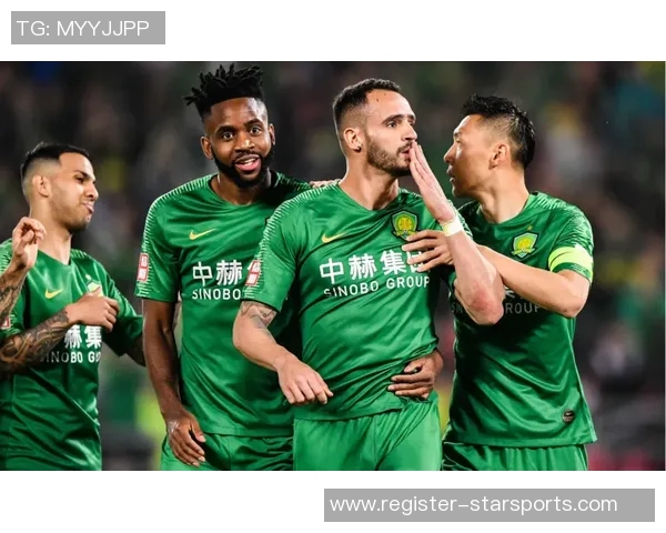 杭州羽毛球队在钻石联赛积分榜上以87分稳居第一展现强大实力 杭州羽毛球队在钻石联赛积分榜上以87分稳居第一展现强大实力