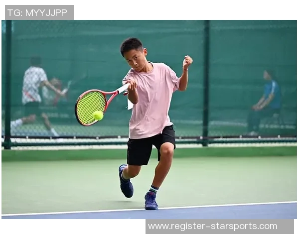 成都网球队团队协作探讨:携手共进的网球精神与成功之道 成都网球队团队协作探讨:携手共进的网球精神与成功之道